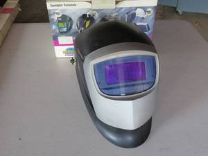 lot 22 image: SpeedGlas Welding Mask
