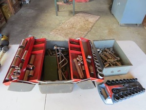 lot 41 image: Mixed Lot -Tool Box with Sockets and Wrenches