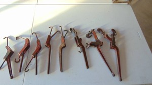 lot 66 image: Mixed Lot of Chain Binders