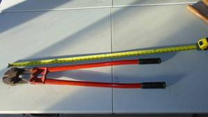 lot 68 image: 36 Bolt Cutter