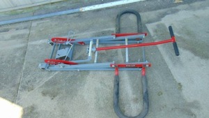 lot 117 image: Pro - Lift ATVMower Lift