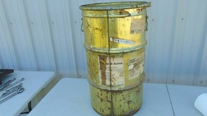 lot 120 image: Vintage Top Locking Metal Barrell