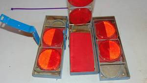 lot 128A image: Vintage Roadside Emergency Deflector Kit