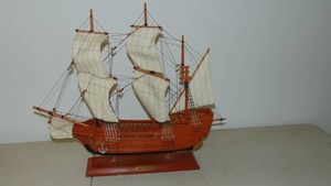 lot 133 image: Mayflower Decorative Ship Model