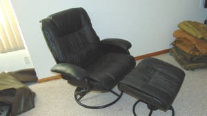 lot 166A image: Leather Swivel Rocker with Ottoman