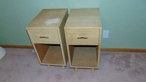 lot 181 image: Pair of Matching Nightstands