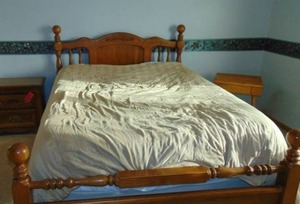 lot 184 image: Wood Headboard and Footboard with Frame
