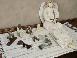 lot 29 image: Lot of Decorative Figures and More