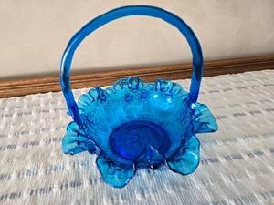 lot 42 image: Beautiful Blue Glass Basket about 8 across