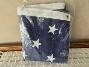 lot 54 image: 5x8 Poly United States of America Flag in Bag
