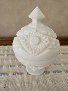 lot 67 image: Vintage Milk Glass Covered Candy Dish with Geometric Design