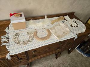lot 81 image: Variety of Vintage Collars and a Pair of White Gloves