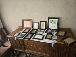 lot 93 image: Huge lot of Various Size Picture Frames