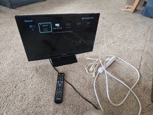 lot 94 image: Approx. 23 Samsung TV