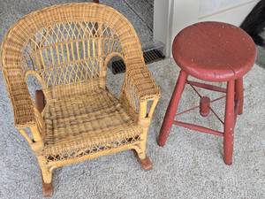 lot 115 image: Small Stool and Small Wicker Chair