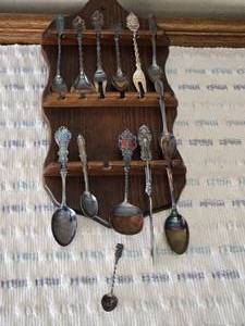 lot 123 image: Lot of Collector Spoons and Mount