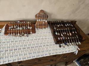 lot 124 image: Huge Lot of Various Collector Spoons