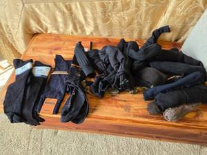 lot 165 image: Large Lot of Mens Socks - Some New Stafford & Florsheim