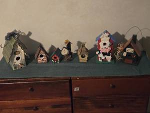 lot 197 image: Smallish Decorative Faux Bird Houses