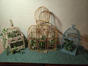 lot 203 image: Highly Decorative Bird Cages