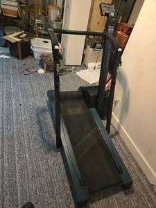 lot 220 image: DP Concourse 21-7088 Treadmill