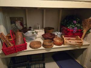 lot 235 image: Baskets Collection - Assorted Sizes & Styles