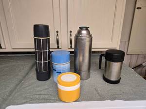 lot 260 image: Multiple Thermoses