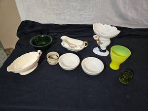 lot 310 image: Glass Bowls, Gravy Boat and Other Unique Dishware