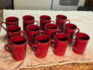 lot 318 image: 12 Matching Coffee Cups