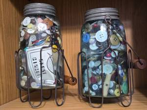 lot 373 image: 2 Jars of Buttons and Jar Carrier