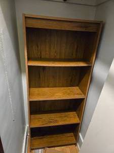 lot 418 image: Book or Storage Shelf