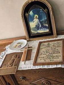 lot 463 image: Religious Decor Collection Artwork, Crosses & Plate