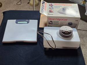 lot 487 image: Lot of A&D Medical Precision Scale UC-321PBT and Kaz Steam Vaporizer