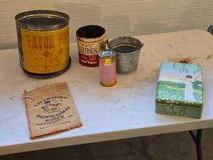 lot 536 image: Vintage Collection of Tins, Cans, and Watering Can