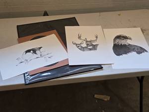 lot 571 image: Lot of Mark Schultz Wildlife Sketch Prints