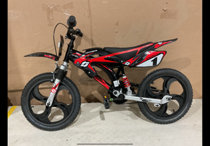 lot 385 image: Hyper 16 Kids Unisex Moto Bike, Mag Wheels