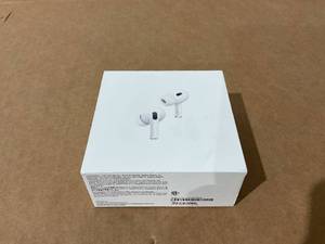 lot 23 image: Apple AirPods Pro (2nd Generation)