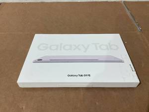 lot 2 image: Samsung Galaxy Tab S9 FE 10.9 128GB WiFi Android Tablet