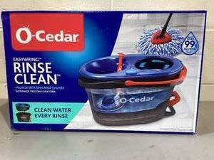 lot 438 image: O-Cedar EasyWring RinseClean Microfiber Spin Mop & Bucket Floor Cleaning System