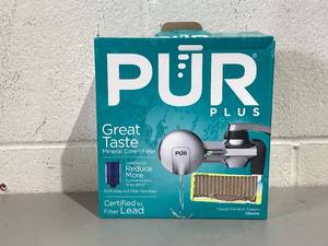 lot 573 image: PUR Faucet Mount Water Filtration System with 4 Filters