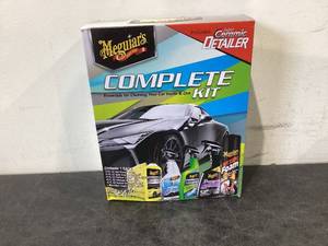 lot 515 image: Meguiars Complete Car Care Kit, G55208