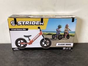 lot 530 image: Strider 12 Classic Entry Balance Bike for Toddler Kids 18 - 36 Months Old