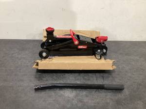 lot 558 image: Hyper Tough 2-Ton Trolley Jack