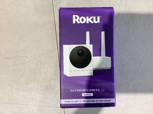 lot 591 image: Roku Smart Home Outdoor Camera SE Wi-Fi - Connected Security Surveillance Camera with Motion Detection, Remote Monitoring