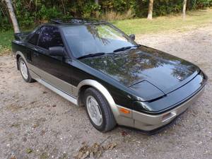 lot 1 image: 1986 Toyota  MR2    2 Door Coupe