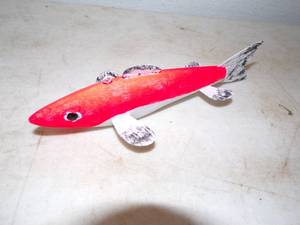 lot 35 image: Ice Fishing Decoy