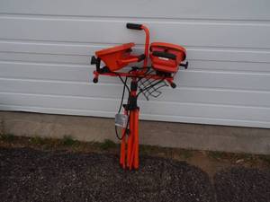 lot 50 image: Portable Work Lights