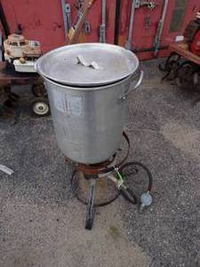 lot 58 image: Turkey  Fish Fryer