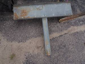 lot 60 image: Lawn Thatcher
