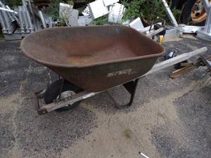 lot 62 image: Wheelbarrow